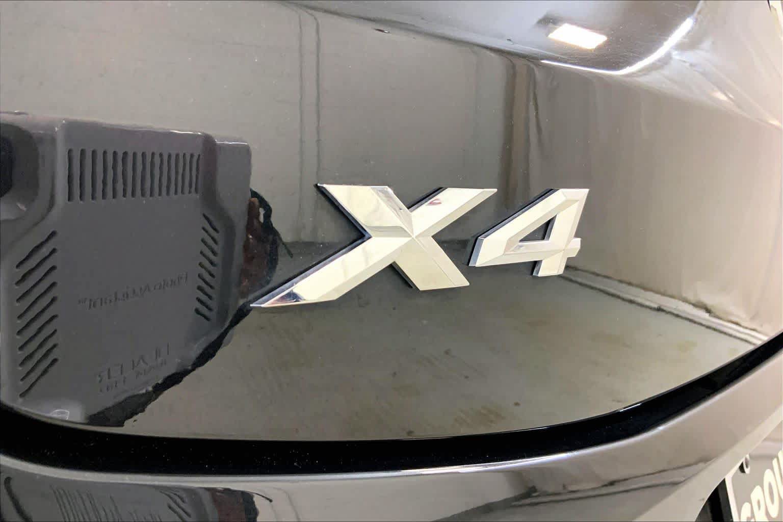Used 2024 BMW X4 xDrive30i w/ Premium Package AWD/4WD image 29