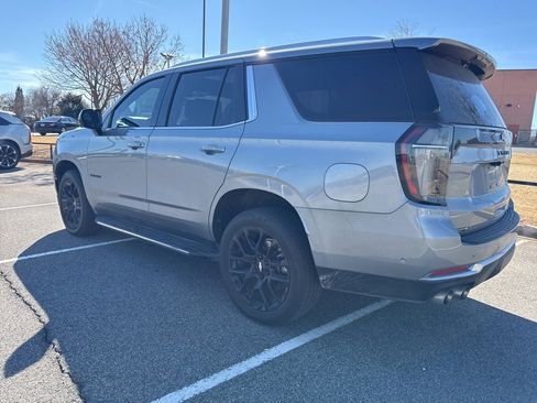 Used 2025 Chevrolet Tahoe Premier image 9