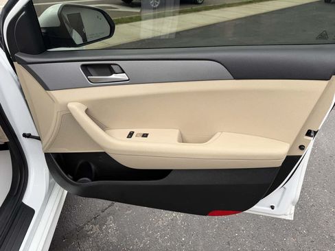 Used 2018 Hyundai Sonata SE FWD image 20
