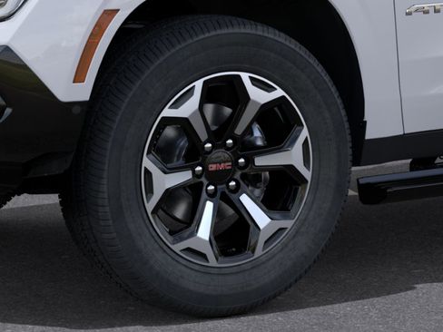 New 2026 GMC Yukon XL AT4 Ultimate AWD/4WD image 10