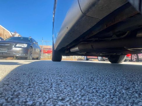 Used 2008 Chrysler Town & Country LX image 20