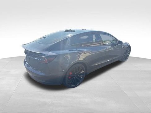 Used 2019 Tesla Model 3 Performance image 3