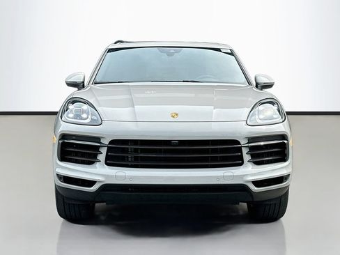 Certified 2023 Porsche Cayenne AWD/4WD image 6