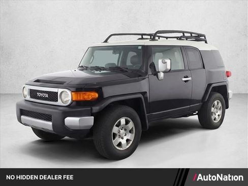 Used 2007 Toyota FJ Cruiser 4WD image 1