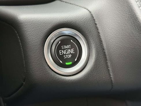 Used 2023 Chevrolet Suburban LS image 29