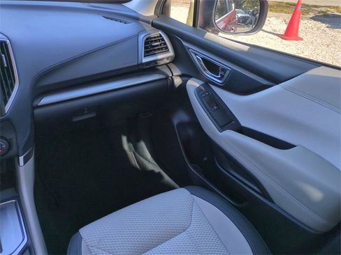 Used 2023 Subaru Forester Premium image 18