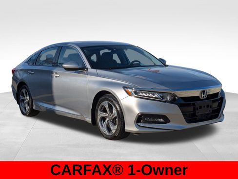 Used 2018 Honda Accord EX image 3