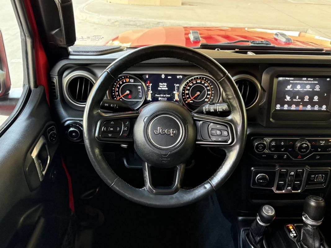 Used 2018 Jeep Wrangler Unlimited Sport S AWD/4WD image 10