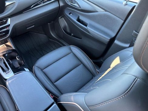 Used 2025 Buick Envista Avenir image 22