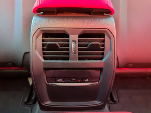 Used 2024 BMW M4 xDrive Competition image 35