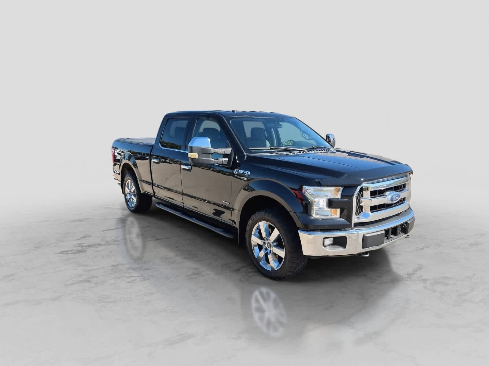 Used 2017 Ford F150 XLT w/ Trailer Tow Package AWD/4WD image 2