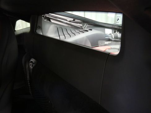 Used 2018 Ferrari 488 GTB image 31