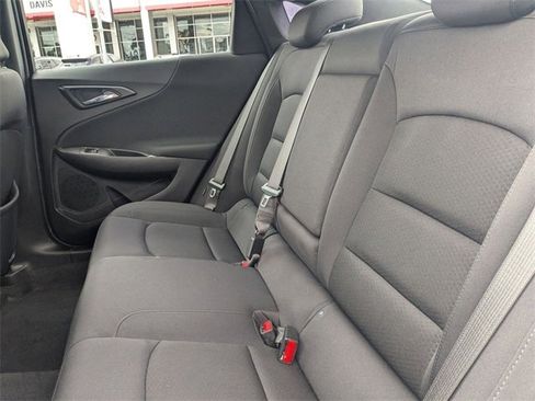 Used 2024 Chevrolet Malibu LT image 27