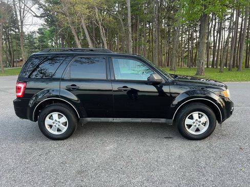 Used 2012 Ford Escape XLT FWD image 5