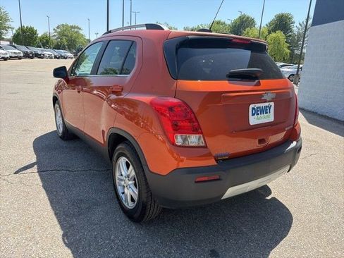 Used 2015 Chevrolet Trax LT w/ LT Plus Package FWD image 3