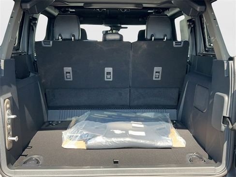 New 2025 Ford Bronco Outer Banks image 14