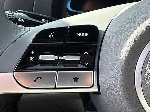 New 2026 Hyundai Elantra SE image 13