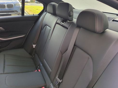 Certified 2023 BMW 330i 330i w/ M Sport Package image 29