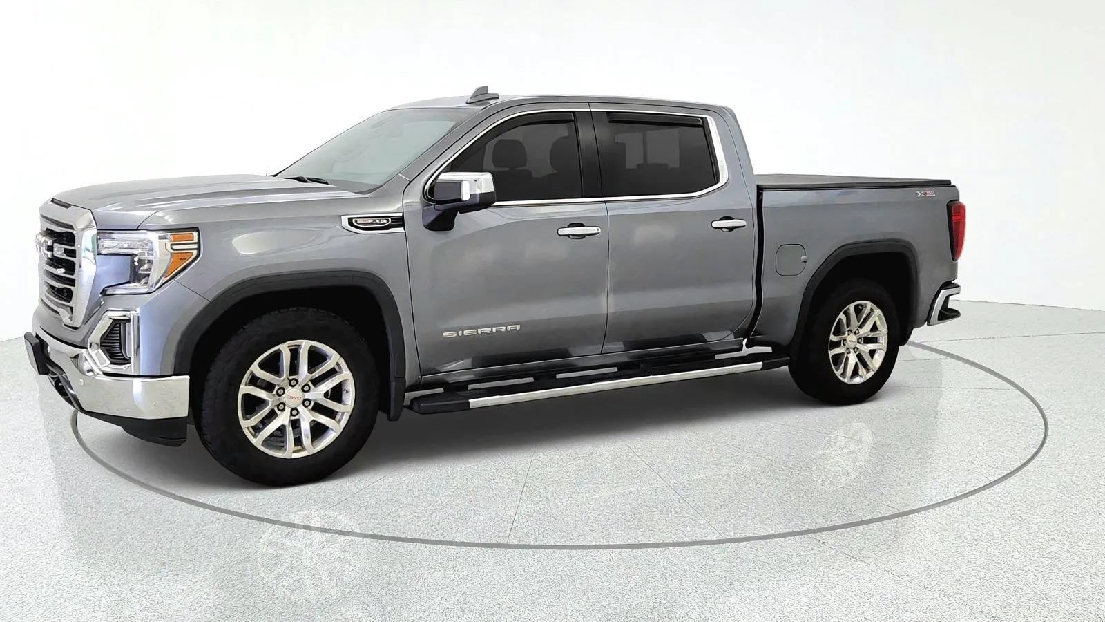 Used 2019 GMC Sierra 1500 SLT w/ SLT Premium Plus Package AWD/4WD image 4