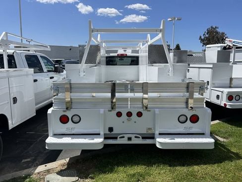 New 2024 RAM 5500 Tradesman RWD image 5