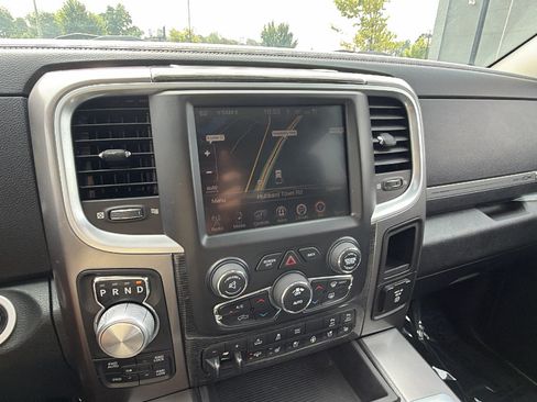 Used 2015 RAM 1500 Limited AWD/4WD image 34