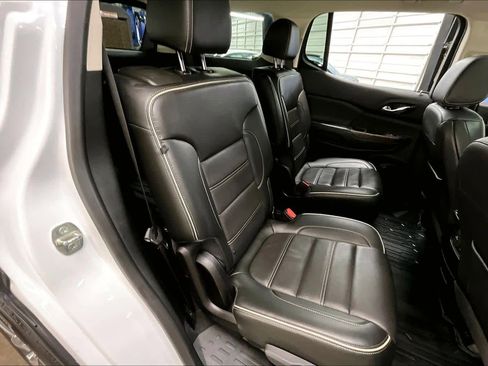 Used 2021 GMC Acadia Denali w/ Denali Ultimate Package image 27