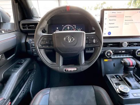 Used 2026 Toyota Tacoma TRD Pro AWD/4WD image 14
