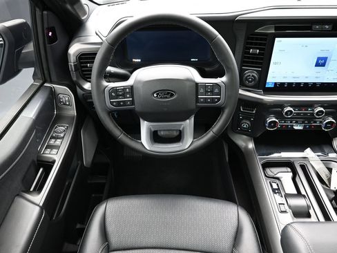Used 2025 Ford F150 Lariat w/ Equipment Group 502A High AWD/4WD image 26