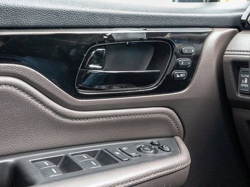 Used 2018 Honda Odyssey Elite image 34