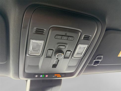 Certified 2024 Chevrolet Tahoe Premier image 23