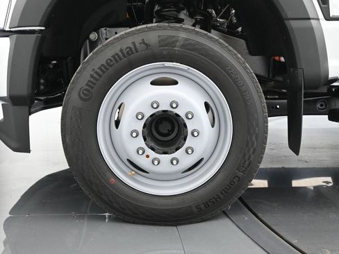 New 2026 Ford F450 XL w/ XL Chrome Package image 26