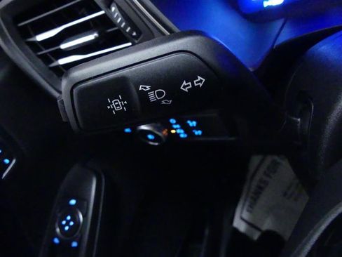 Used 2022 Ford Escape SEL w/ Technology Package image 18