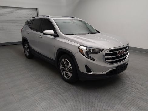 Used 2021 GMC Terrain SLT w/ Infotainment Package II FWD image 13