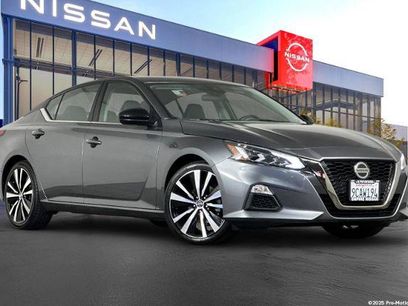 Certified 2022 Nissan Altima 2.5 SR