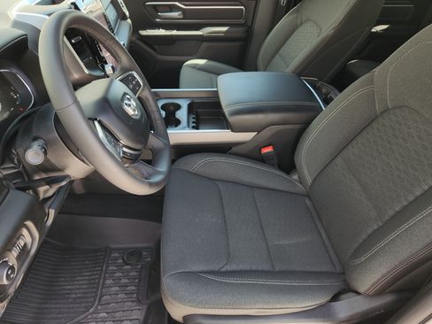 Used 2025 RAM 1500 Big Horn AWD/4WD image 16