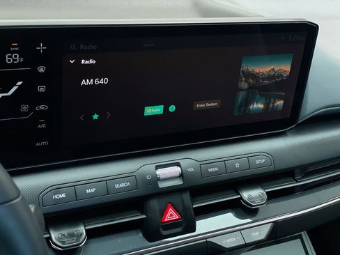 Certified 2025 Kia K4 EX image 26