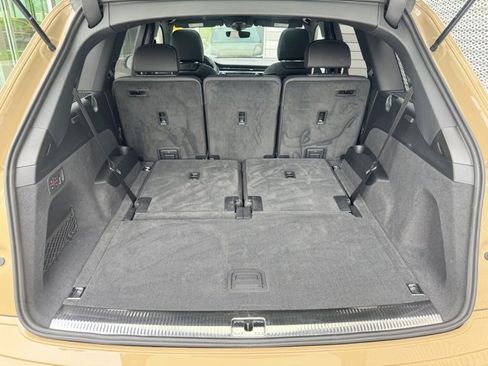 Certified 2025 Audi Q7 3.0T Premium Plus w/ Premium Plus Package image 19