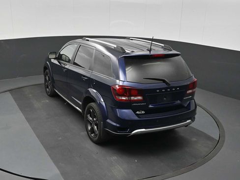 Used 2020 Dodge Journey Crossroad w/ Popular Equipment Group FWD image 14