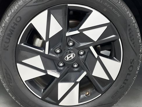 Used 2024 Hyundai Kona SEL FWD image 64