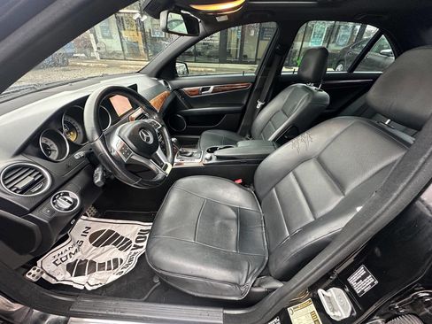 Used 2012 Mercedes-Benz C 300 4MATIC Sedan image 12