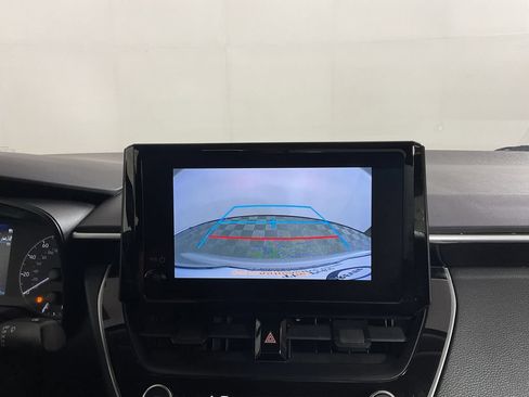 Used 2024 Toyota Corolla LE FWD image 27