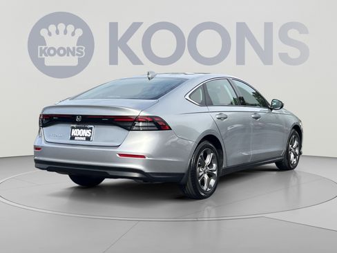 Used 2024 Honda Accord EX image 8