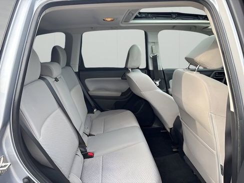 Used 2017 Subaru Forester 2.5i Premium image 15