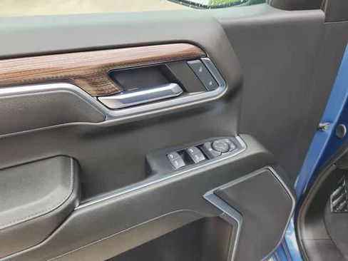 Used 2024 Chevrolet Silverado 1500 LT image 15