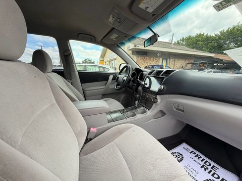 Used 2008 Toyota Highlander 4WD image 26