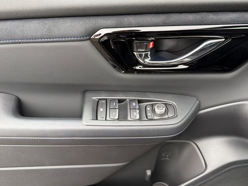 New 2025 Subaru Forester Limited image 11