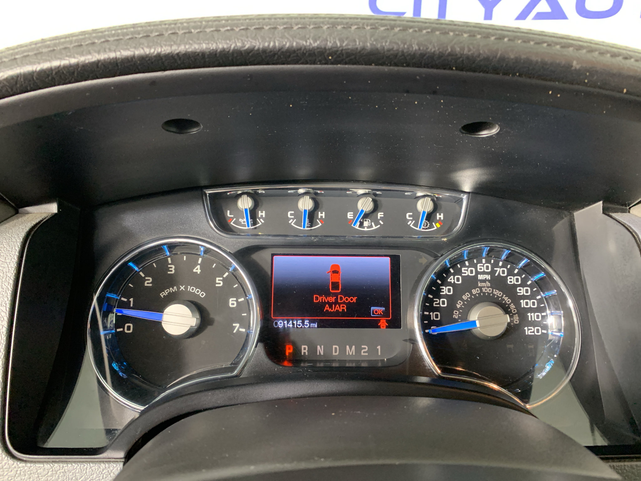 Used 2014 Ford F150 Lariat w/ Equipment Group 502A Luxury AWD/4WD image 19
