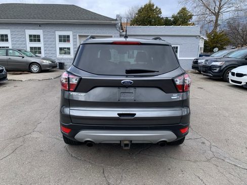 Used 2017 Ford Escape SE w/ Equipment Group 201A AWD/4WD image 6