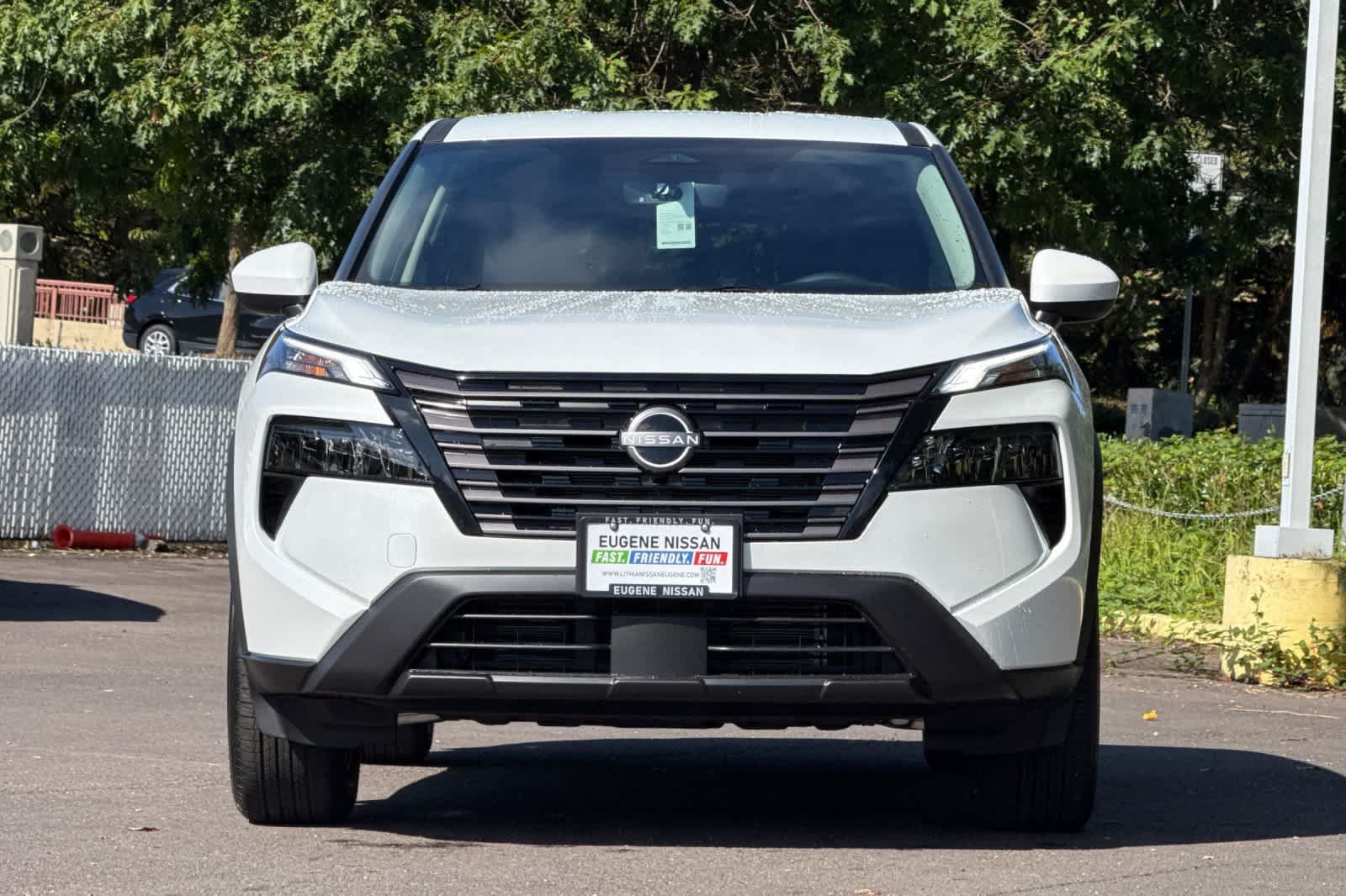 New 2026 Nissan Rogue SV AWD/4WD image 10