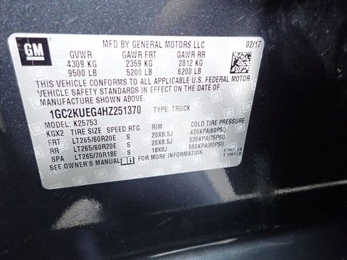 Used 2017 Chevrolet Silverado 2500 W/T w/ Snow Plow Prep Package image 34